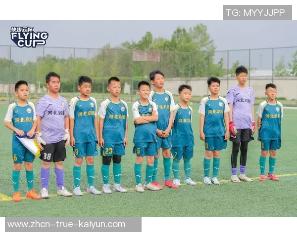 掌控足球场上的每一个瞬间探索控制球员的足球游戏新体验 掌控足球场上的每一个瞬间探索控制球员的足球游戏新体验