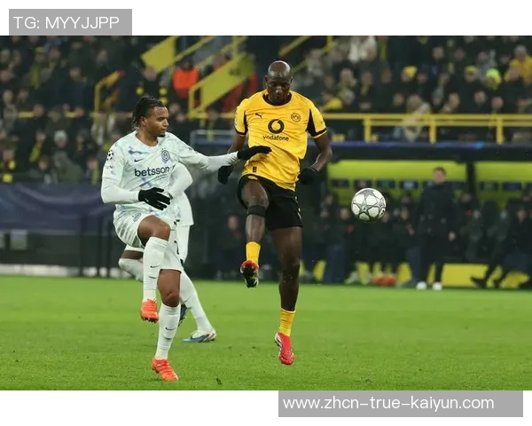 足球运动员的英文表达及其在国际比赛中的重要性分析